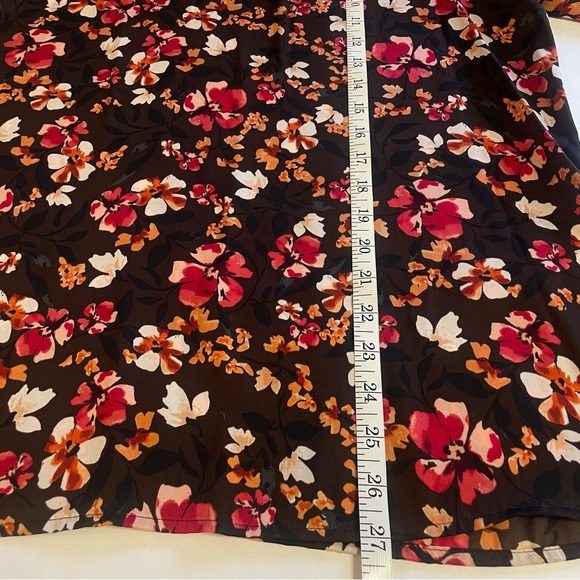 NWT Croft & Barrow Women's Long Sleeve Blouse Brown Floral Size XL - Picture 9 of 10